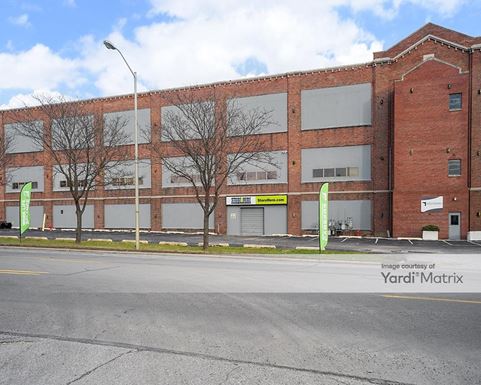 Source URL: https://cdnsc.rentcafe.com/dmslivecafe/3/1351875/1351875-1-4.jpg?width=-1&height=385&quality=80