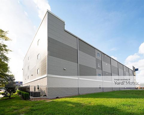 Source URL: https://cdnsc.rentcafe.com/dmslivecafe/3/1351877/1351877-1-5.jpg?width=-1&height=385&quality=80