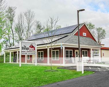 Storage Units for Rent available at 2211 Woodbury Avenue, Newington, NH 03801