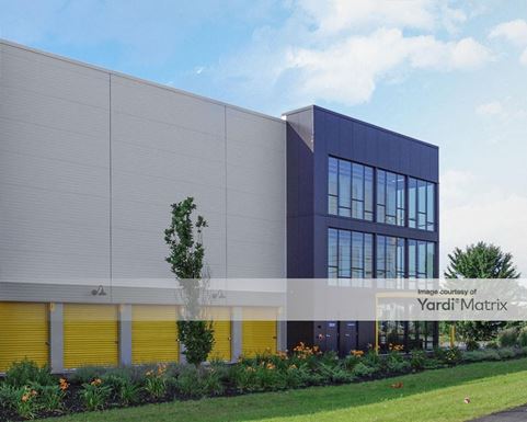 Source URL: https://cdnsc.rentcafe.com/dmslivecafe/3/1351892/1351892-1-2.jpg?width=-1&height=385&quality=80