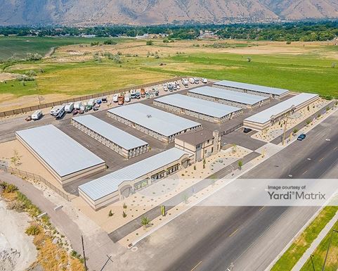 Source URL: https://cdnsc.rentcafe.com/dmslivecafe/3/1351898/1351898-1-3.jpg?width=-1&height=385&quality=80