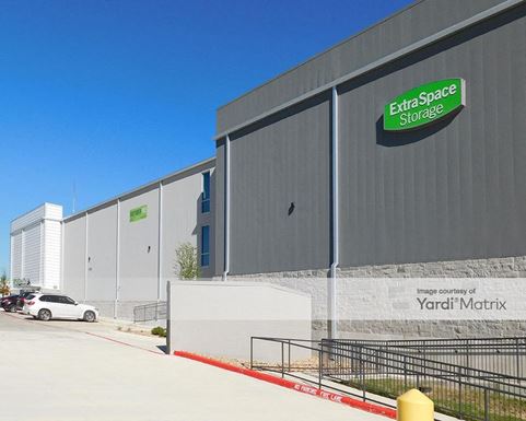 Source URL: https://cdnsc.rentcafe.com/dmslivecafe/3/1351936/1351936-1-2.jpg?width=-1&height=385&quality=80