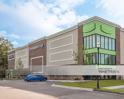 Source URL: https://cdnsc.rentcafe.com/dmslivecafe/3/1351940/1351940-1-2.jpg?width=-1&height=385&quality=80