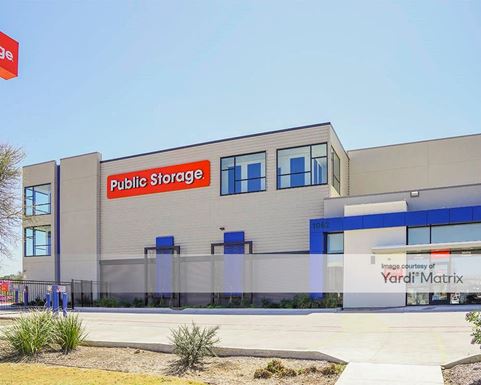 Source URL: https://cdnsc.rentcafe.com/dmslivecafe/3/1351942/1351942-1-4.jpg?width=-1&height=385&quality=80