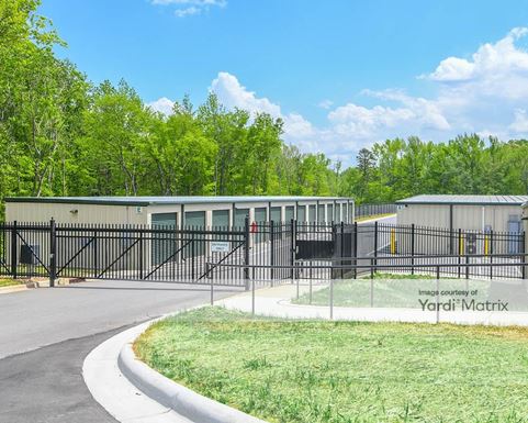 Source URL: https://cdnsc.rentcafe.com/dmslivecafe/3/1351946/1351946-1-2.jpg?width=-1&height=385&quality=80