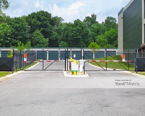 Source URL: https://cdnsc.rentcafe.com/dmslivecafe/3/1351953/1351953-1-2.jpg?width=-1&height=385&quality=80