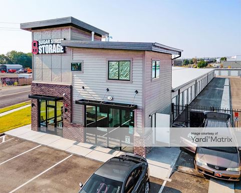 Source URL: https://cdnsc.rentcafe.com/dmslivecafe/3/1351962/1351962-1-6.jpg?width=-1&height=385&quality=80