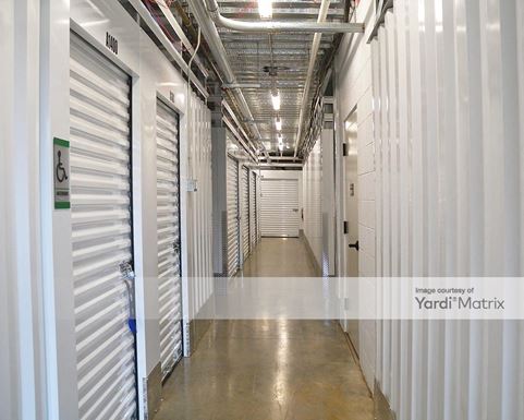 Source URL: https://cdnsc.rentcafe.com/dmslivecafe/3/1351966/1351966-1-4.jpg?width=-1&height=385&quality=80