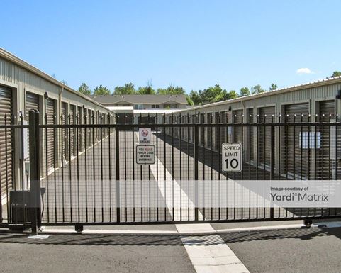 Source URL: https://cdnsc.rentcafe.com/dmslivecafe/3/1351999/1351999-1-2.jpg?width=-1&height=385&quality=80