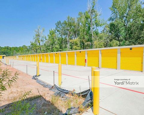 Source URL: https://cdnsc.rentcafe.com/dmslivecafe/3/1352006/1352006-1-4.jpg?width=-1&height=385&quality=80