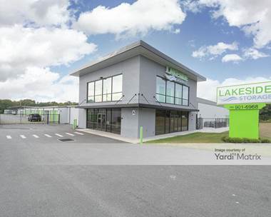 Storage Units for Rent available at 2339 South 14th Street, Leesburg, FL 34748