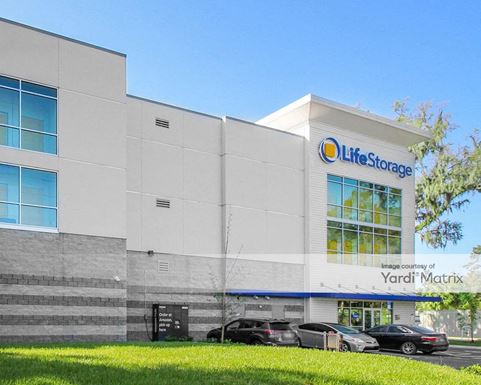 Source URL: https://cdnsc.rentcafe.com/dmslivecafe/3/1352013/1352013-1-4.jpg?width=-1&height=385&quality=80