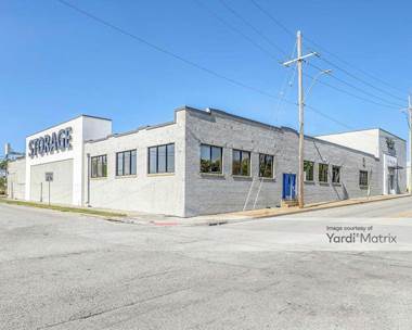 Storage Units for Rent available at 1226 Chestnut Avenue, Kansas City, MO 64127
