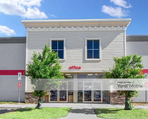 Source URL: https://cdnsc.rentcafe.com/dmslivecafe/3/1352080/1352080-1-2.jpg?width=-1&height=385&quality=80