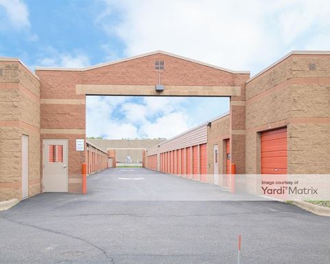 Source URL: https://cdnsc.rentcafe.com/dmslivecafe/3/1352092/1352092-1-2.jpg?width=-1&height=385&quality=80