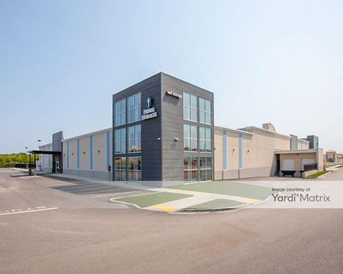 Source URL: https://cdnsc.rentcafe.com/dmslivecafe/3/1352093/1352093-1-2.jpg?width=-1&height=385&quality=80