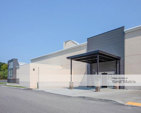 Source URL: https://cdnsc.rentcafe.com/dmslivecafe/3/1352093/1352093-1-4.jpg?width=-1&height=385&quality=80