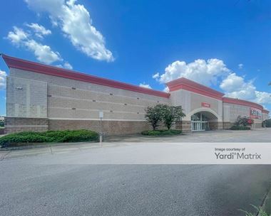 Storage Units for Rent available at 475 North Germantown Pkwy, Cordova, TN 38018