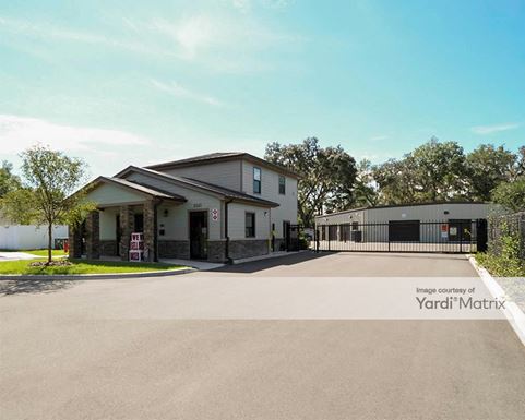 Source URL: https://cdnsc.rentcafe.com/dmslivecafe/3/1352098/1352098-1-4.jpg?width=-1&height=385&quality=80