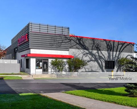 Source URL: https://cdnsc.rentcafe.com/dmslivecafe/3/1352118/1352118-1-2.jpg?width=-1&height=385&quality=80