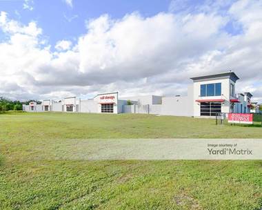 Storage Units for Rent available at 1540 Sullivan Road, Davenport, FL 33896