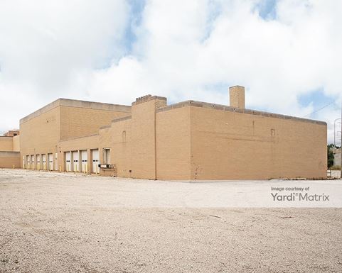 Source URL: https://cdnsc.rentcafe.com/dmslivecafe/3/1352137/1352137-1-3.jpg?width=-1&height=385&quality=80