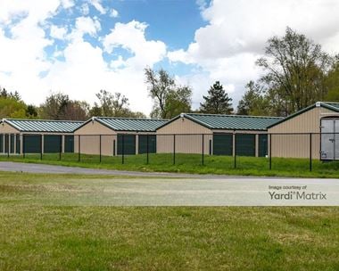 Storage Units for Rent available at 3574 Green Pointe Center, Hamilton, MI 49419