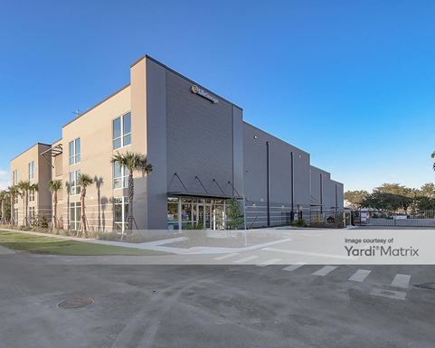 Source URL: https://cdnsc.rentcafe.com/dmslivecafe/3/1352160/1352160-1-3.jpg?width=-1&height=385&quality=80