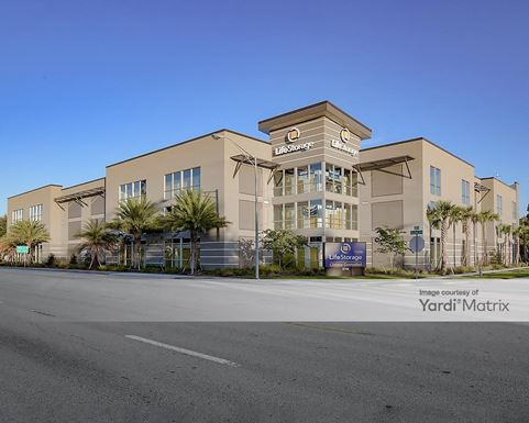 Source URL: https://cdnsc.rentcafe.com/dmslivecafe/3/1352160/1352160-1-5.jpg?width=-1&height=385&quality=80