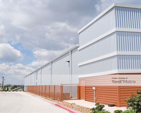 Source URL: https://cdnsc.rentcafe.com/dmslivecafe/3/1352184/1352184-1-3.jpg?width=-1&height=385&quality=80