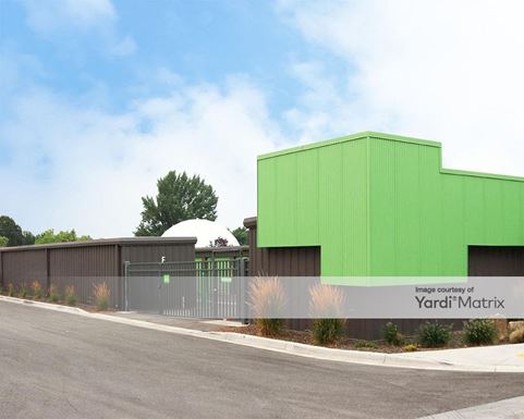 Source URL: https://cdnsc.rentcafe.com/dmslivecafe/3/1352186/1352186-1-4.jpg?width=-1&height=385&quality=80