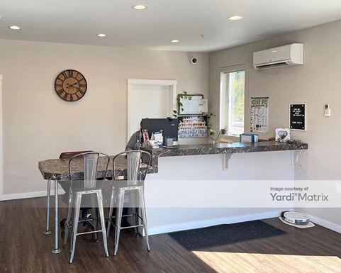 Source URL: https://cdnsc.rentcafe.com/dmslivecafe/3/1352201/1352201-1-6.jpg?width=-1&height=385&quality=80