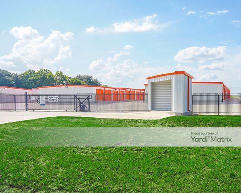 Source URL: https://cdnsc.rentcafe.com/dmslivecafe/3/1352214/1352214-1-3.jpg?width=-1&height=385&quality=80