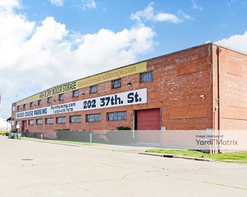 Source URL: https://cdnsc.rentcafe.com/dmslivecafe/3/1352225/1352225-1-3.jpg?width=-1&height=385&quality=80