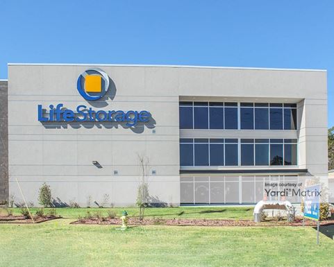 Source URL: https://cdnsc.rentcafe.com/dmslivecafe/3/1352229/1352229-1-3.jpg?width=-1&height=385&quality=80