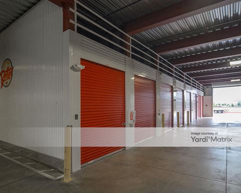 Source URL: https://cdnsc.rentcafe.com/dmslivecafe/3/1352230/1352230-1-4.jpg?width=-1&height=385&quality=80