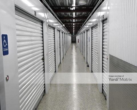 Source URL: https://cdnsc.rentcafe.com/dmslivecafe/3/1352235/1352235-1-2.jpg?width=-1&height=385&quality=80