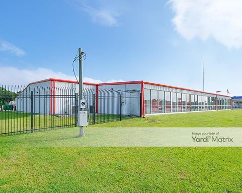 Source URL: https://cdnsc.rentcafe.com/dmslivecafe/3/1352275/1352275-1-6.jpg?width=-1&height=385&quality=80