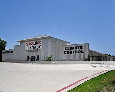 Storage Units for Rent available at 9355 Jacksboro Hwy, Fort Worth, TX 76135