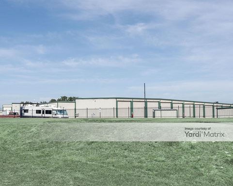 Source URL: https://cdnsc.rentcafe.com/dmslivecafe/3/1352286/1352286-1-3.jpg?width=-1&height=385&quality=80