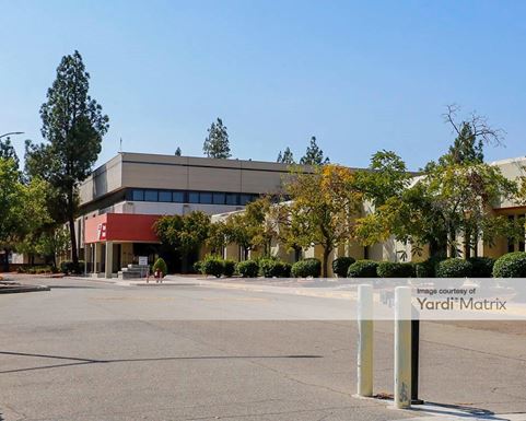 Source URL: https://cdnsc.rentcafe.com/dmslivecafe/3/1352300/1352300-1-5.jpg?width=-1&height=385&quality=80