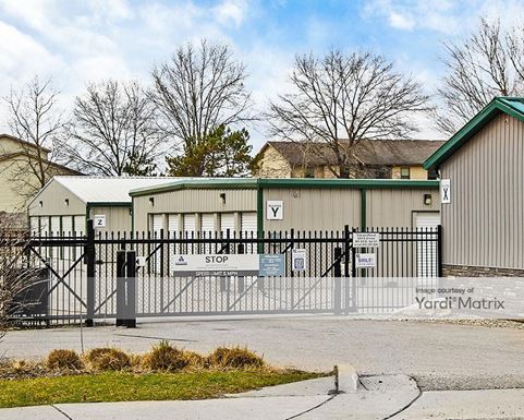 Source URL: https://cdnsc.rentcafe.com/dmslivecafe/3/1352303/1352303-1-4.jpg?width=-1&height=385&quality=80