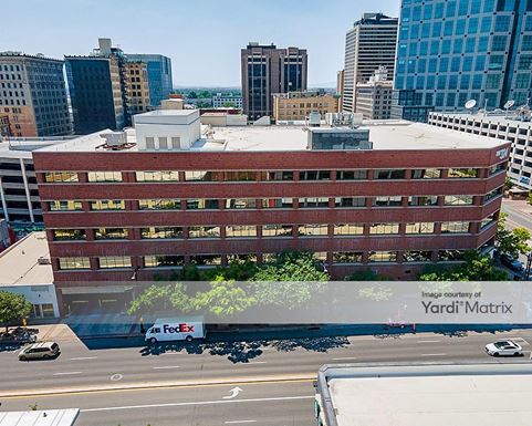 Source URL: https://cdnsc.rentcafe.com/dmslivecafe/3/1352323/1352323-1-3.jpg?width=-1&height=385&quality=80