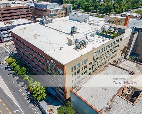 Source URL: https://cdnsc.rentcafe.com/dmslivecafe/3/1352323/1352323-1-4.jpg?width=-1&height=385&quality=80