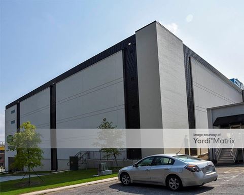 Source URL: https://cdnsc.rentcafe.com/dmslivecafe/3/1352329/1352329-1-3.jpg?width=-1&height=385&quality=80