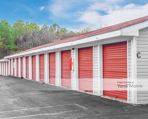 Source URL: https://cdnsc.rentcafe.com/dmslivecafe/3/1352403/1352403-1-5.jpg?width=-1&height=385&quality=80