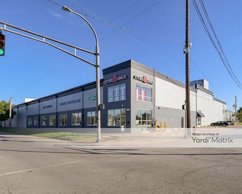 Source URL: https://cdnsc.rentcafe.com/dmslivecafe/3/1352405/1352405-1-4.jpg?width=-1&height=385&quality=80