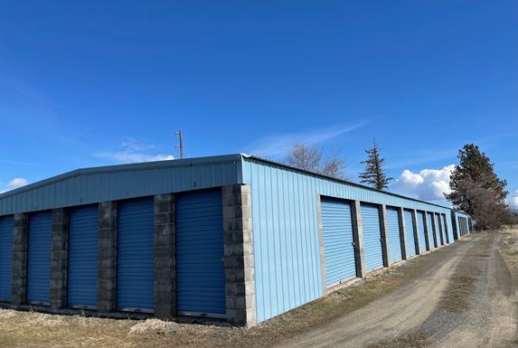 Source URL: https://cdnsc.rentcafe.com/dmslivecafe/3/1352940/IMG_5668.jpg?width=-1&height=385&quality=80