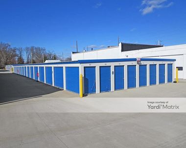 Storage Units for Rent available at 3820 North Keystone Avenue, Indianapolis, IN 46205