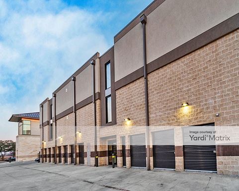 Source URL: https://cdnsc.rentcafe.com/dmslivecafe/3/1362940/1362940-1-6.jpg?width=-1&height=385&quality=80